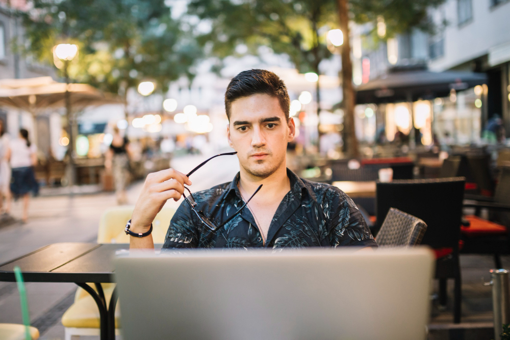 foreigner working in thailand